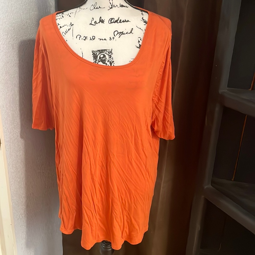 Orange Westbound woman top